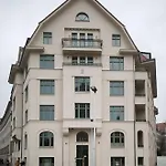 Апартаменты Rail & Old Town