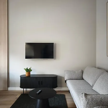 Rail & Old Town Apartament *