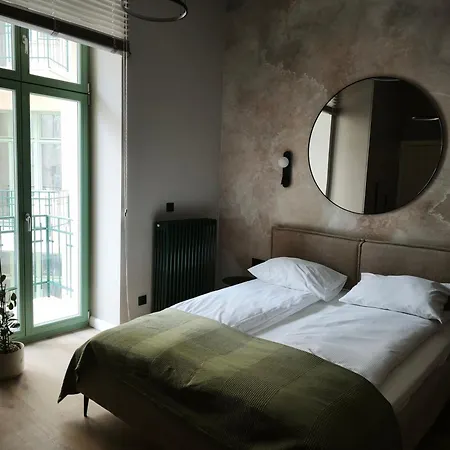 Rail & Old Town Apartament *