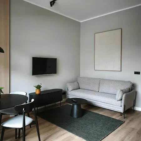 Apartament Rail & Old Town