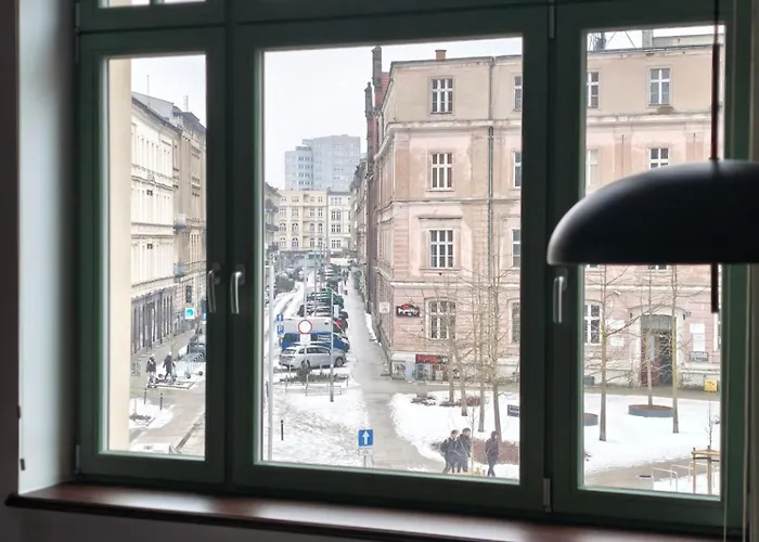 Rail & Old Town Apartament