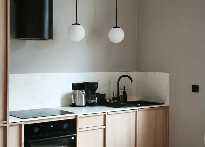 Rail & Old Town شقة بوزنان