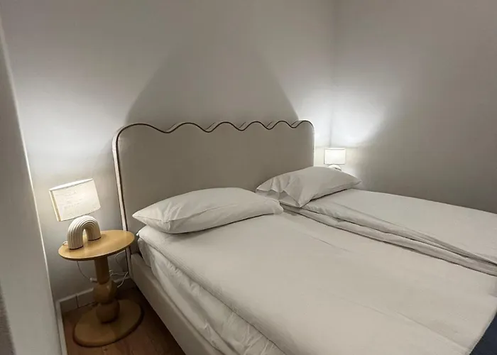 Rail & Old Town * Poznań