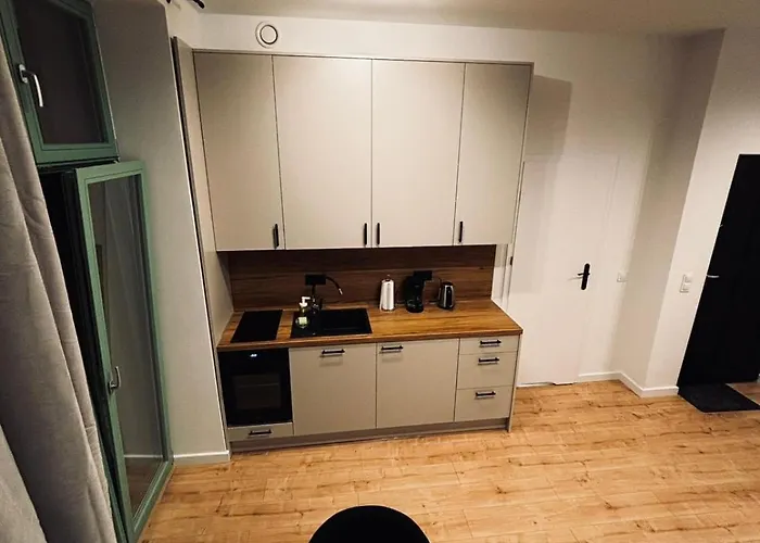 Rail & Old Town Apartament